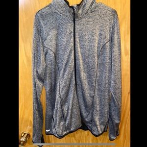 Zip Up Top - Athletic Style